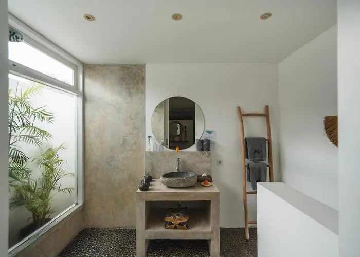 Villa Villa M Seminyak By Alfred In Bali