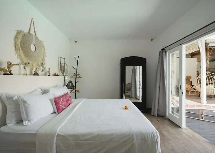 Villa Villa M Seminyak By Alfred In Bali *